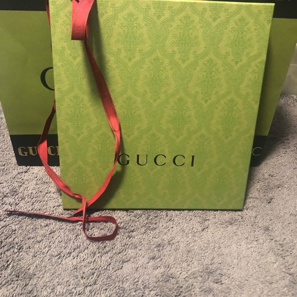 Scarf Box